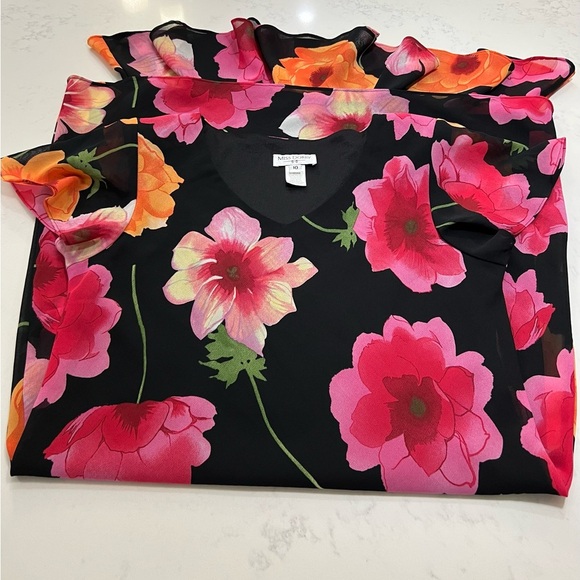 Vibrant Floral Midi Dress - Picture 10 of 15